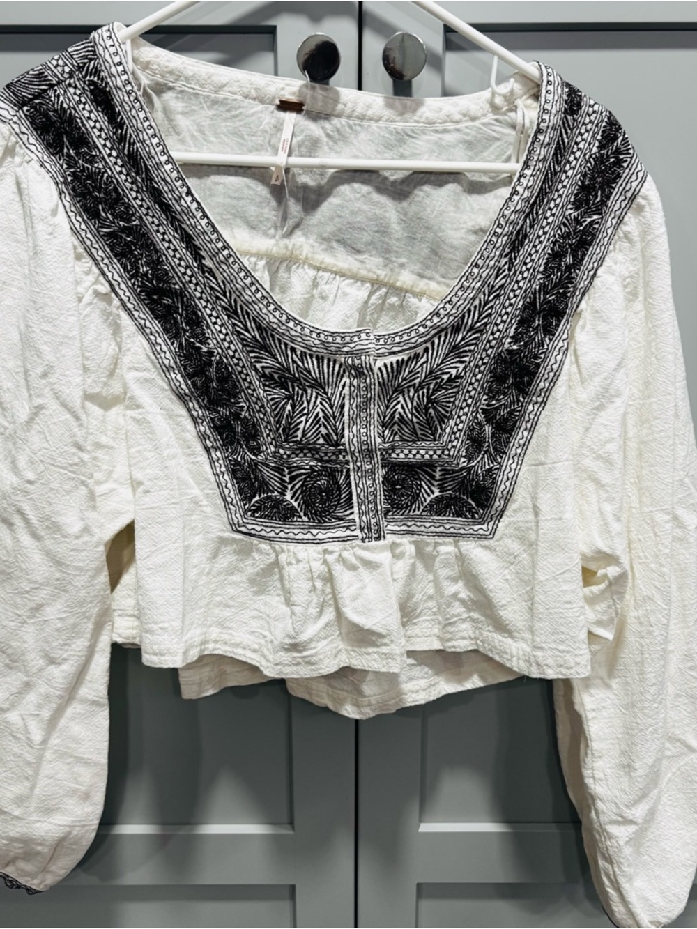 FREE PEOPLE Embroidered IGGIE Top  NWOT Size S MSRP$148 - Picture 5 of 10